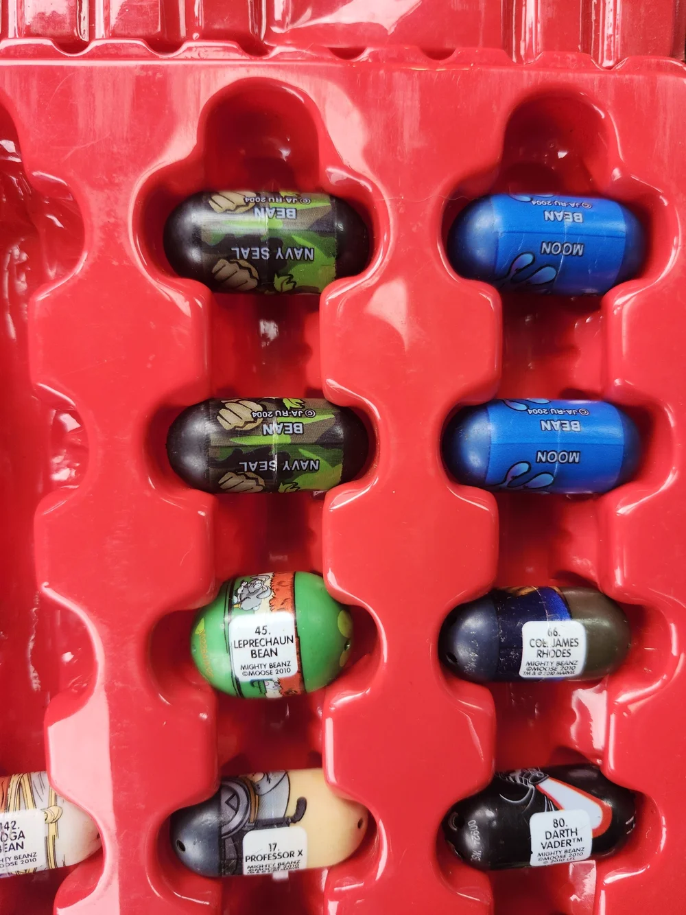 Red Peg Character Playset Case with Multicolored Peg Figures